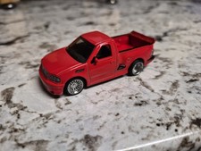 FORD F150 LIGHTNING CUSTOM 1:64