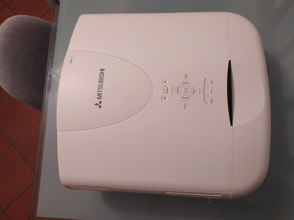 Videoproiettore Grandi Spazi 5000 Lumens Mitsubishi XD3500u Dlp - Immagine 4 di 4