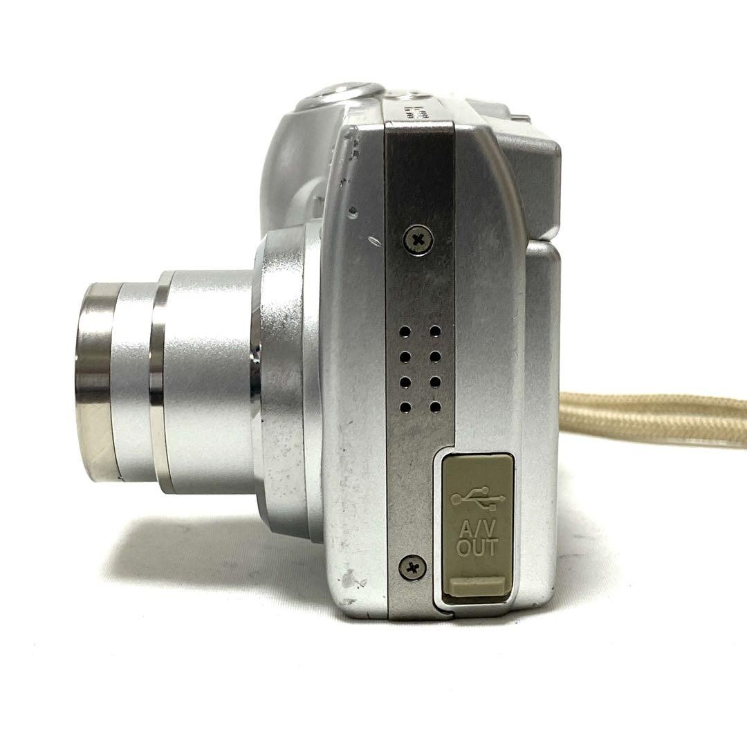 Nikon CoolPix E7600 単三電池駆動 Nikon Coolpix 7600 シルバー 単3電池駆動 カメラ
