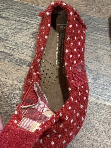 Toms Classics Red Dot Tiny Toddler Slip On Canvas Casual Flats Size T5 - Picture 8 of 8