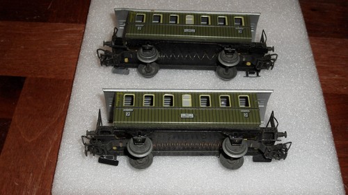 Märklin H0 Scale Metal Passenger Cars Green Non Smoking "Nichtraucher" Class 2 - Picture 8 of 9