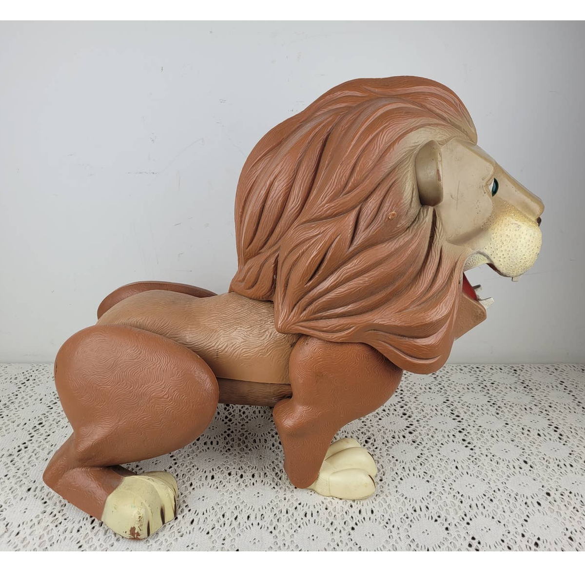 Vintage Irwin Marvin Glass Associates 1963 Battery Operated Dandy