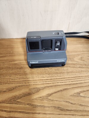 VTG 1980s Polaroid Impulse 600 Instant Film Camera Flash & Strap Tested ...