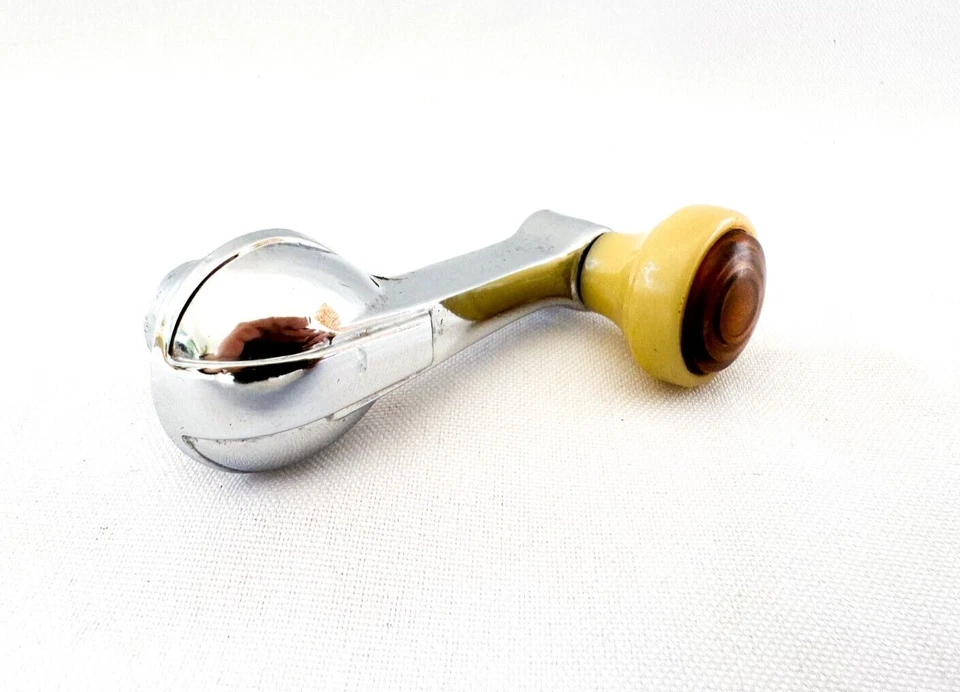 Chevrolet Fleetline 1941-1948 manivela ventana manivela vintage - Chevrolet Fleetline Foto 2 de 4