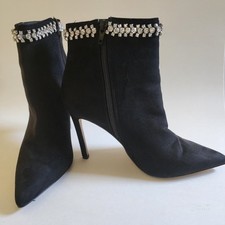 Womens EXPRESS Faux Suede Black Rhinestone Stiletto Ankle Boots Booties Size 8