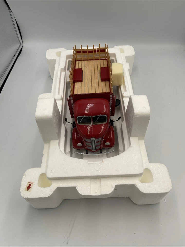 Danbury Mint Diecast 1938 GMC Budweiser Delivery Truck Model 1/24 Scale NIB - Image 4 of 4