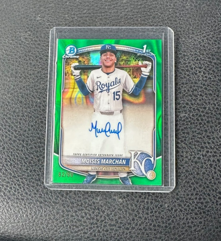 2025 Bowman Chrome Moises Marchan 1st Green Lava Refractor Auto 82/99