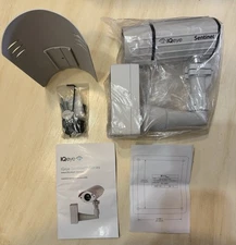 VICON IQeye IQ862WE-W2 Security camera IR IP Wide Angle Color New Open Box