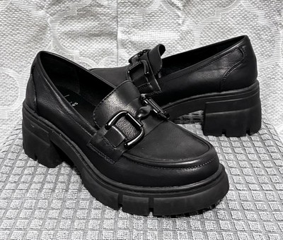 G.C. Caesar Black Goth Preppy Lug Sole Platform Loafers Size 6 Buckle Detail