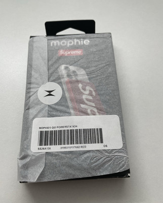 Supreme x Mophie Qi2 MagSafe Power Bank (SS26) Red