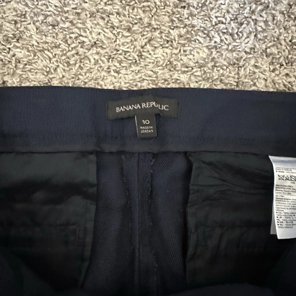 Pantalón acampanado Banana Republic azul marino oscuro #pantalones acampanados Foto 2 de 4