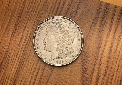 1921-P Morgan Silver Dollar #2936 Her Name was Silvia, AU Eyes *Curls & Chest*