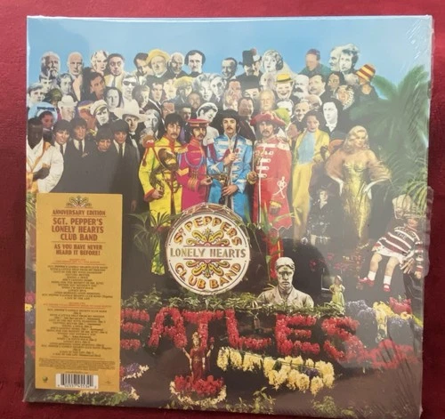 The Beatles Sgt Peppers Vinyl 50th Anniversary 2 Records. 2017.