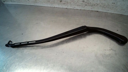 Scheibenwischerarm R 61617171641 BMW 320d DPF Touring Aut. E90 / E91/ 2005-2007