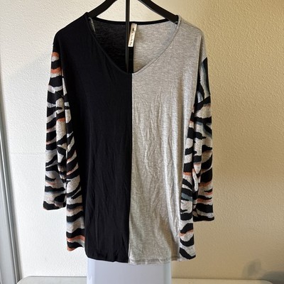 Vanilla Bay Women s Multicolor Animal Print Blouse Super Soft Size M