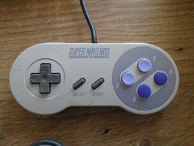 SNES Console SNS-001 w/ street fight game, controllers,cables super nintendo USA