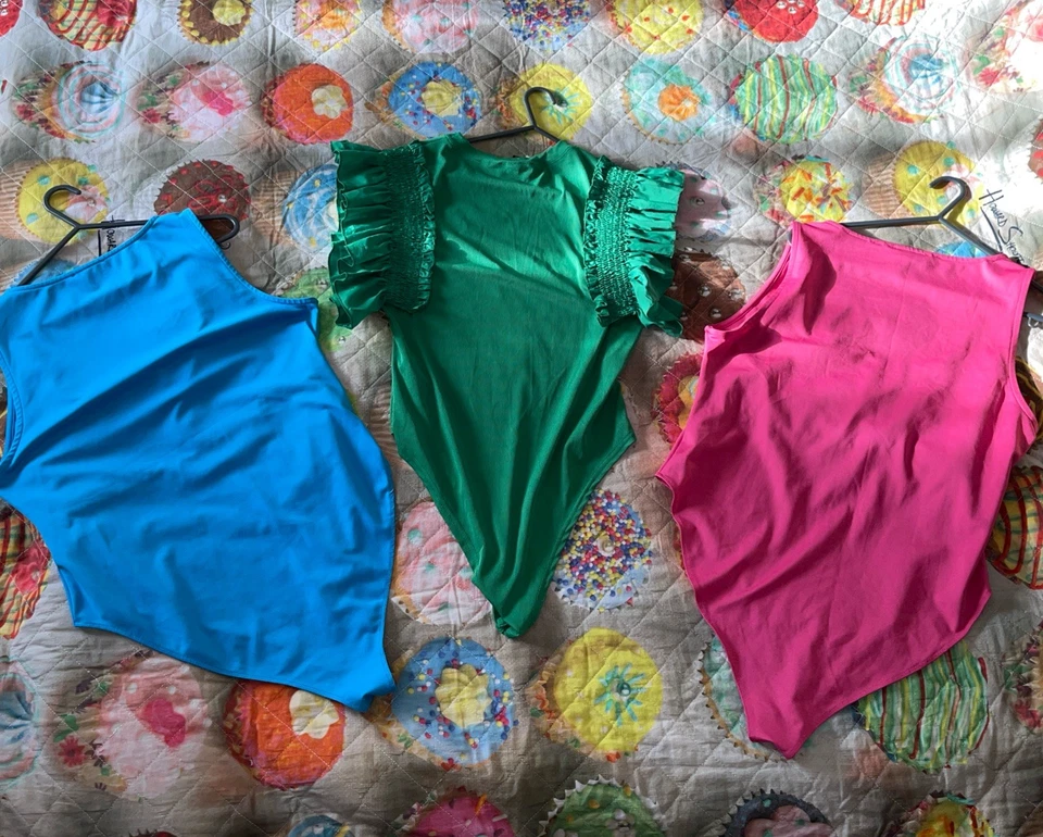 Set of 3x New Look Bodysuits - Blue/Pink/Green. Size 18 Pre Loved. (Red Nutmeg) - Image 2 of 4