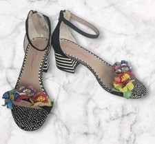 Betsey Johnson Lore Sandals Flowers Block Heels Floral Shoes Stripes Black Sz 8