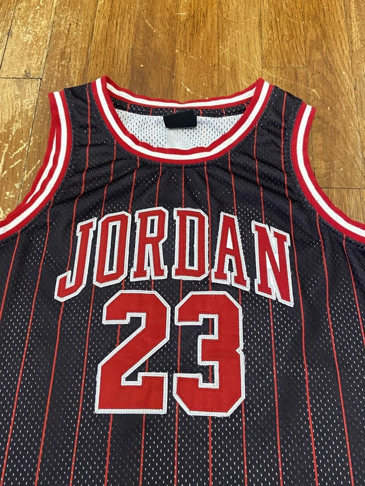 VTG Y2K NBA Chicago Bulls Air Jordan Michael’s Jordan Striped Jersey Youth Large - Image 3 of 4