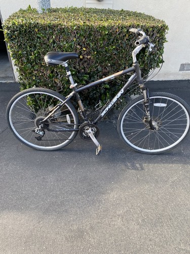 Schwinn GSD Voyageur Hybrid Bike 