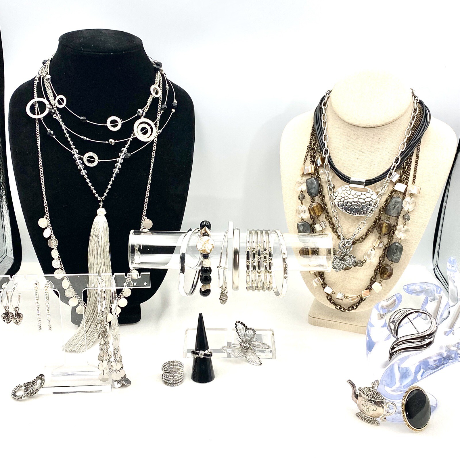 Retro Jewelry Lot Kramer Monet Napier JK Mjent Natasha JL Cookie Lee 24 Pieces Including BB