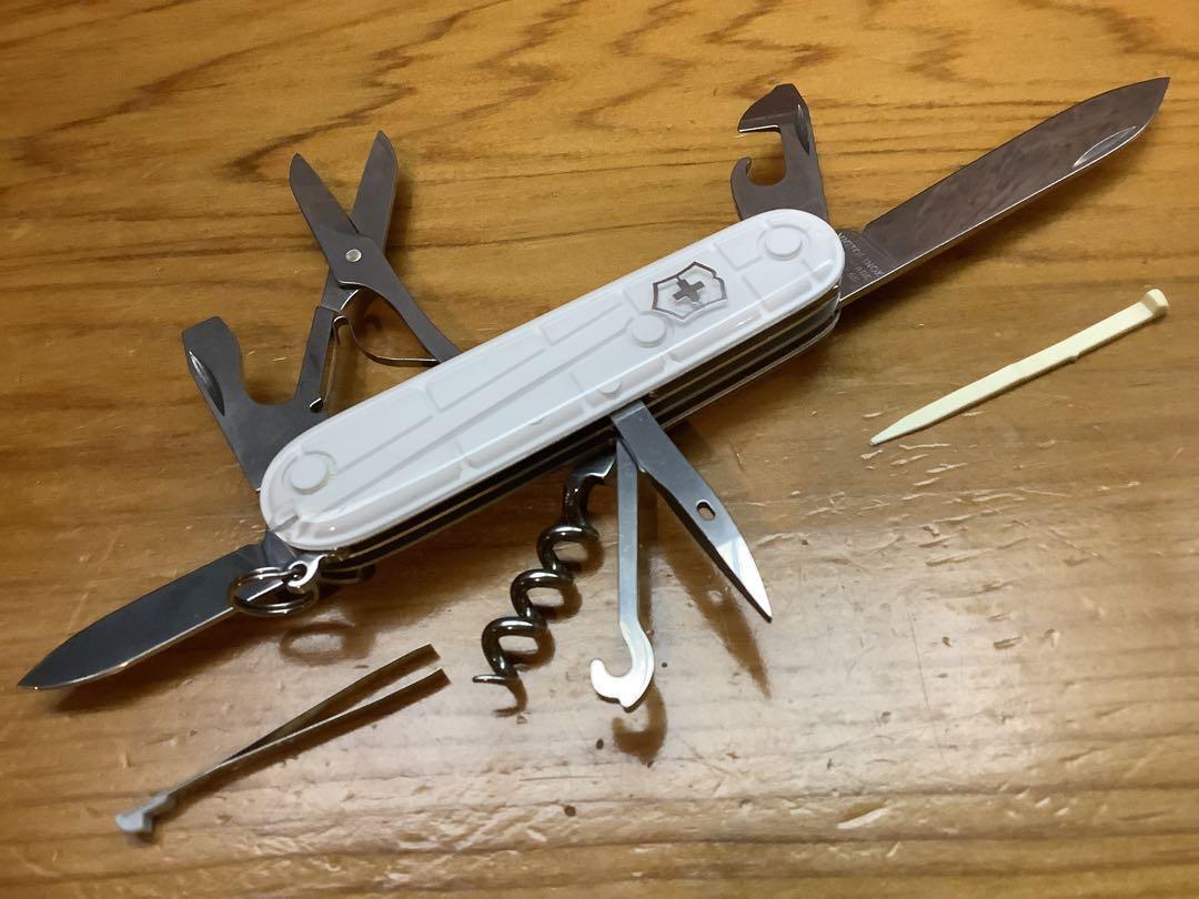 VICTORINOX First Climber Special Edition White Christmas 2015