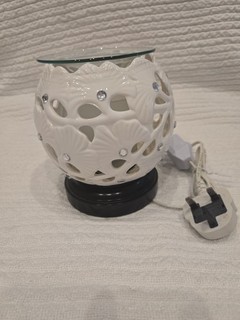 CANDLES SNIFFS & GIFTS ELECTRIC WAX MELT BURNER