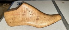 Vintage Wood Shoe Last 244x