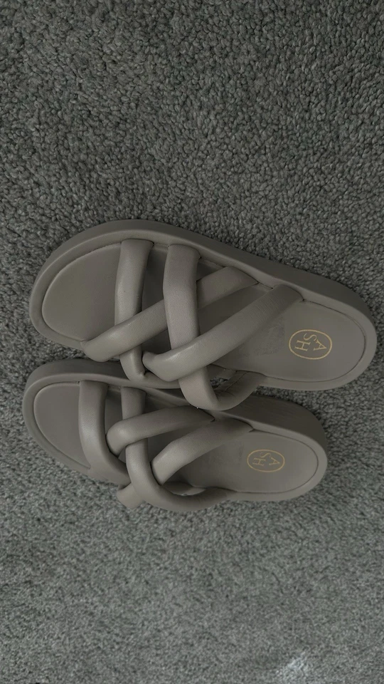 ASH Vanessa Sandalia Cuña ASH Mujer Cuero Zapatillas Foto 4 de 4