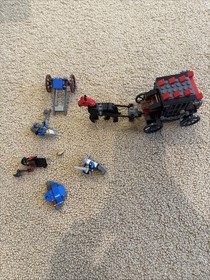 LEGO Castle: Gold Getaway Used Incomplete Set (70401)