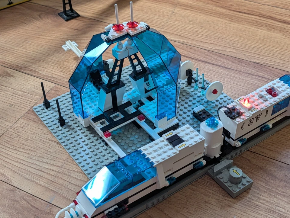 Lego Spece Legoland: 6990 Futuron Monorail Transport System Set mit Karton - Bild 2 von 4