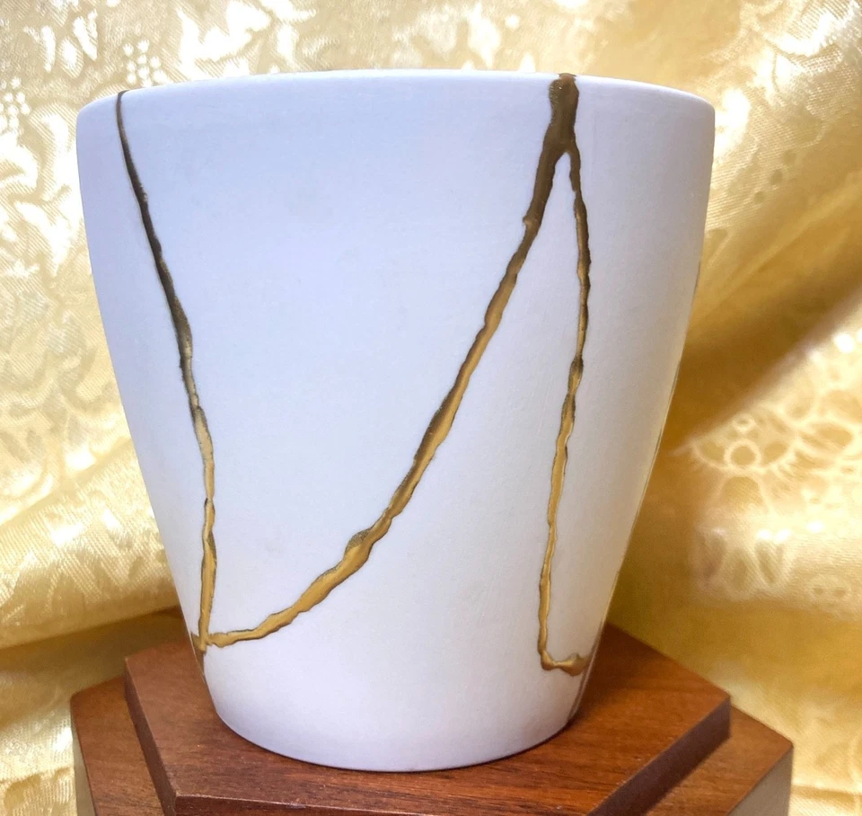 TAZA ROCA FABRICACIÓN KINTSUGI WABI SABI VILLEROY & BOCH PORCELANA BLANCA ORO NUEVO Foto 4 de 4