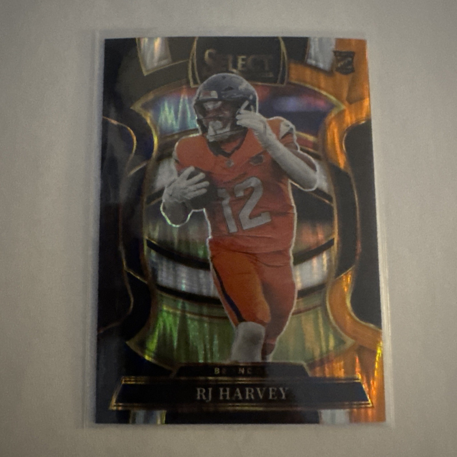2025 Panini Select Black Red Shock Prizm Concourse Rj Harvey #10