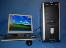Komputer do starych gier + monitor LCD LG