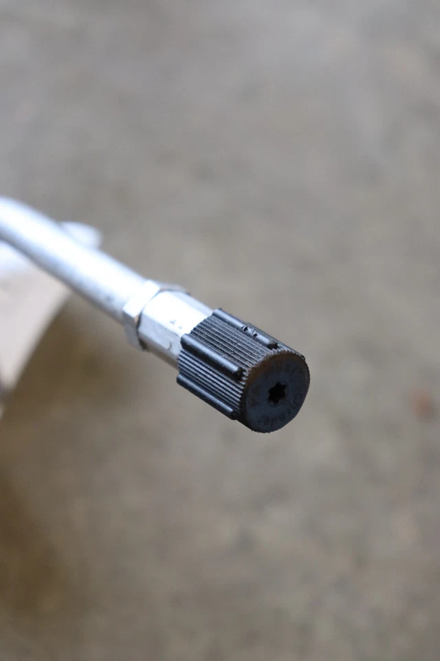 2007-2015 AUDI Q7 3.0L GAS A/C AIR CONDITIONING SUCTION LINE HOSE OEM - Изображение 4 из 4