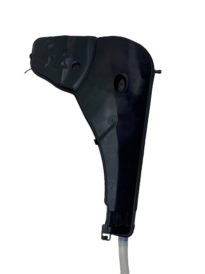 2022 2024 BMW X4 G02 OEM WINDSHIELD WASHER FLUID RESERVIOR BOTTLE