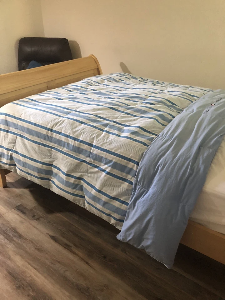 TOMMY HILFIGER EDREDÓN DE PLUMÓN RAYAS COSTERAS AZUL BLANCO RAYAS PERCAL COMPLETO Foto 4 de 4