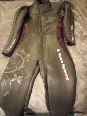 Aqua Sphere Iron Girl Womens Small  Triathlon  Pink  & Black Wetsuit