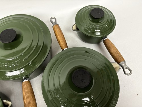 Le Creuset 5 Piece Saucepan Set & Stand Green Cast Iron 22,20,18,16,14 Vintage - Picture 4 of 24