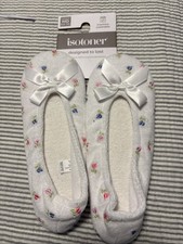 Isotoner Women's Sz 6.5-7.5 Chevron Microterry Slipper Flowered
