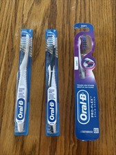 Oral-B Pro Health Soft Toothbrush Lot Of 2  Pro-Flex Stain Eraser 1
