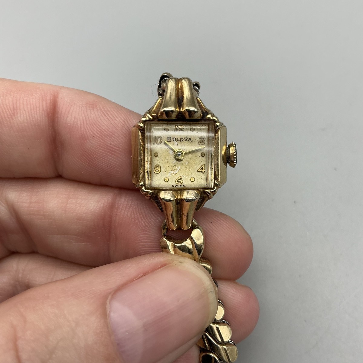 Vintage Bulova Womens Watch 16mm Green Dial Stainless Bracelet Manual Wind 7\