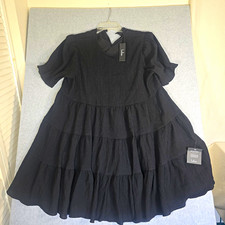 New with tags Lulus “Favorite Day” dress in women’s size XL.