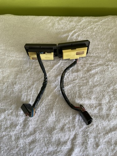 1986-1989 NISSAN PICKUP/PATHFINDER L/R WINDOW SWITCH OEM - Picture 8 of 8