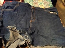 Mossimo Blue Dark Wash Denim Cut Off Jean Shorts Women s Size 8 Mid Rise