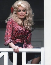 AMERICAN ICON Dolly Parton COUNTRY QUEEN Autographed Signed SEXY 8x10 Photo
