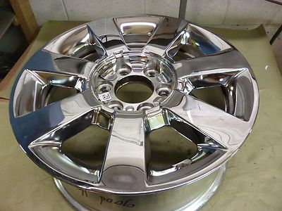 2005-2006 Lincoln Navigator 18 inch 7 Spoke Chrome Skin Wheel 