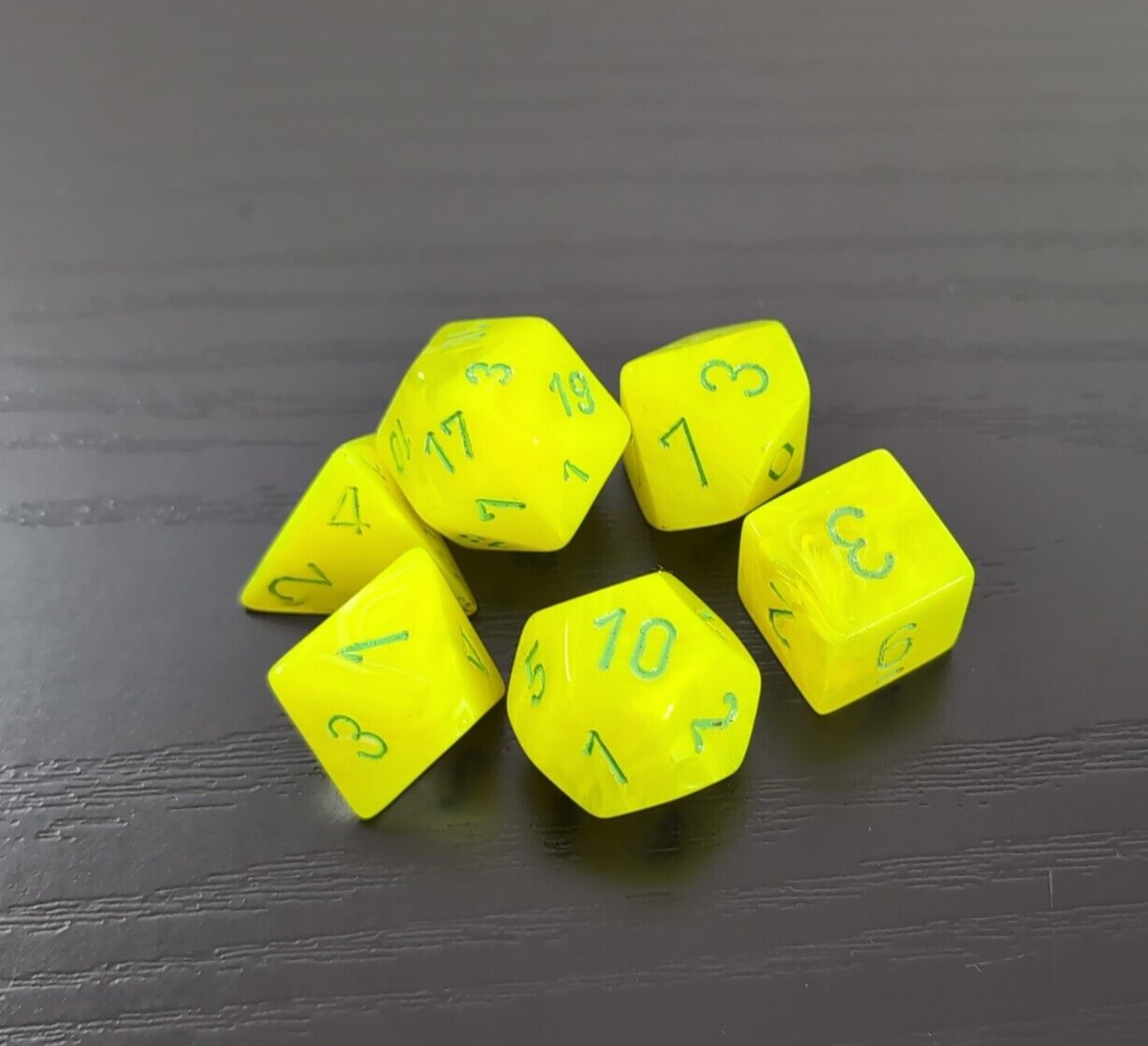 Chessex Electric Yellow with Green Vortex CHX 27422 Set of 6 OOP
