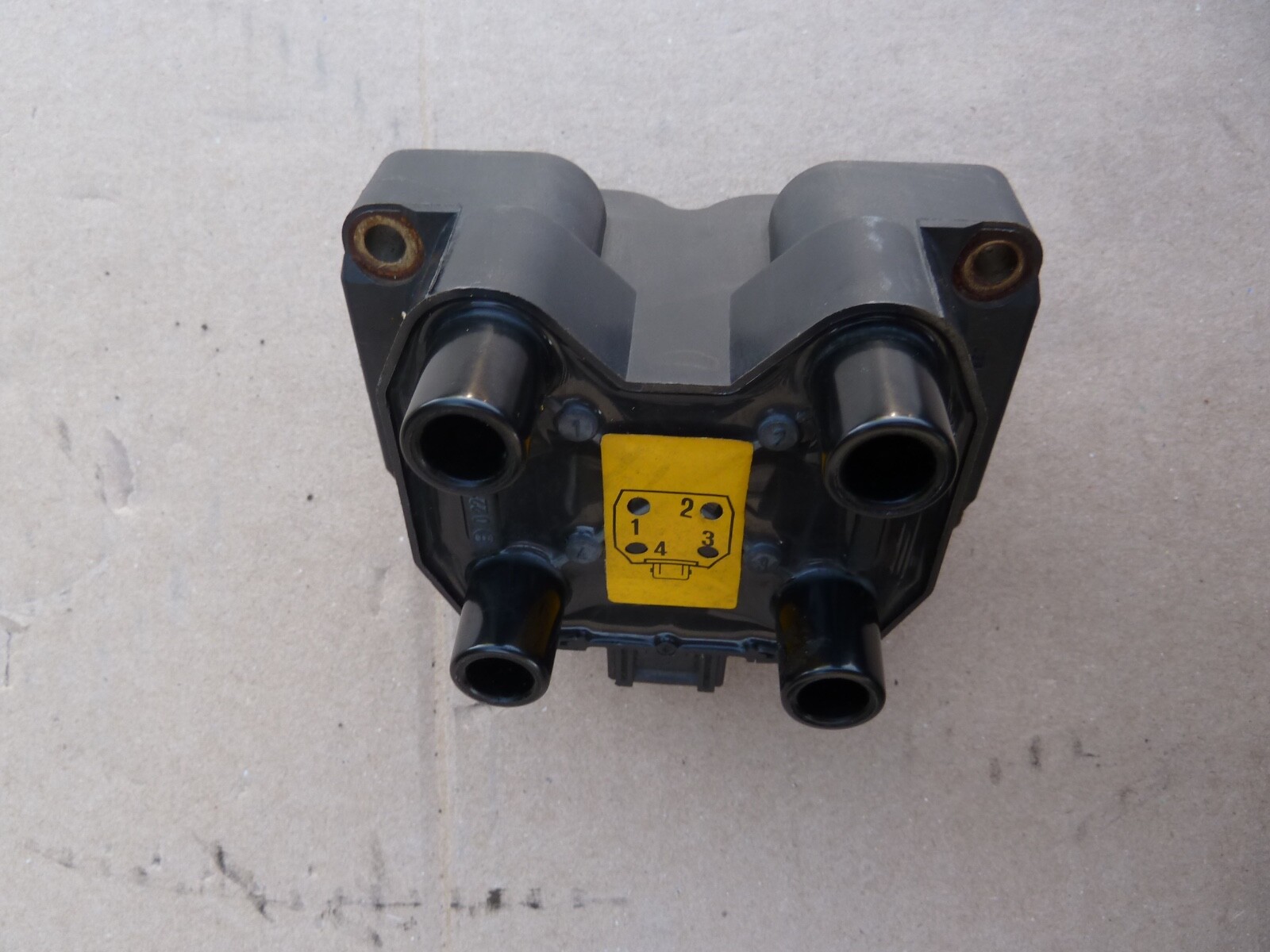 Ferrari F355 Ignition Coil Pack Module OEM 355 348