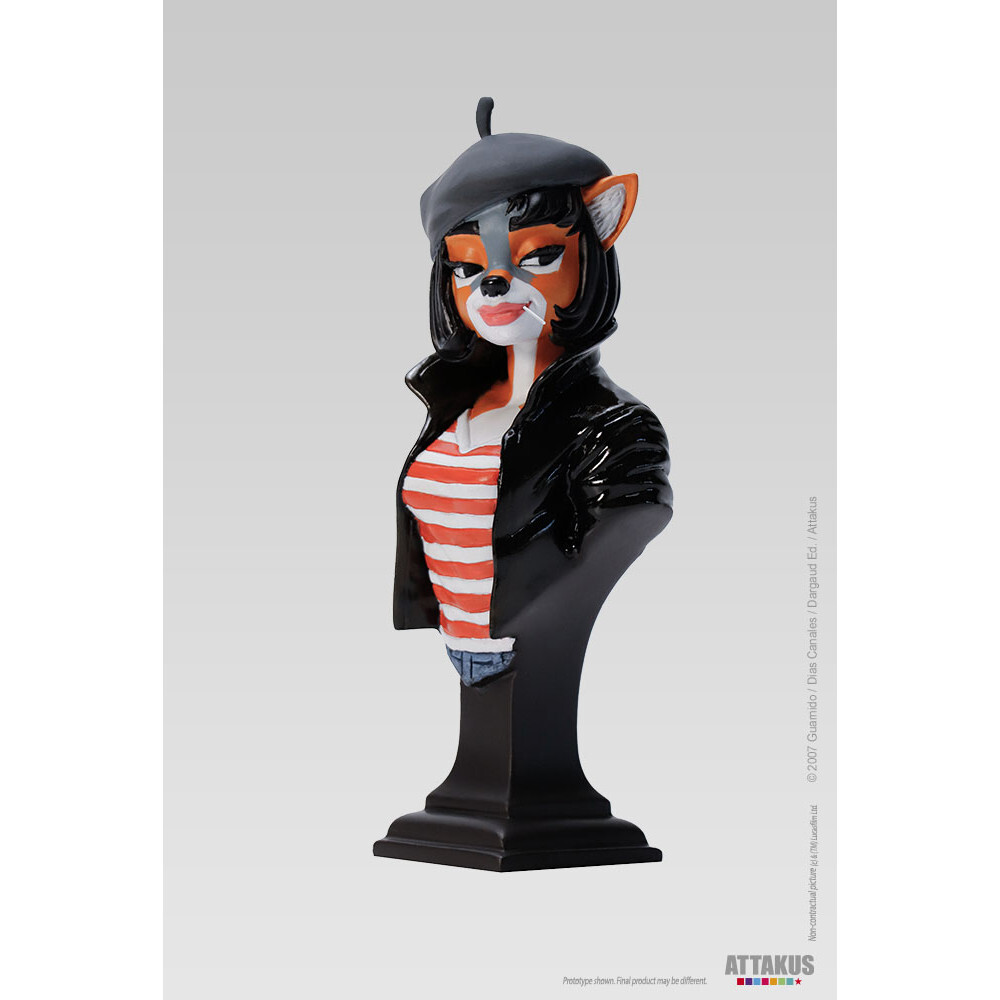 Аттакус Блэксад в исполнении Рэйчел Зукко (Сильберфухс)